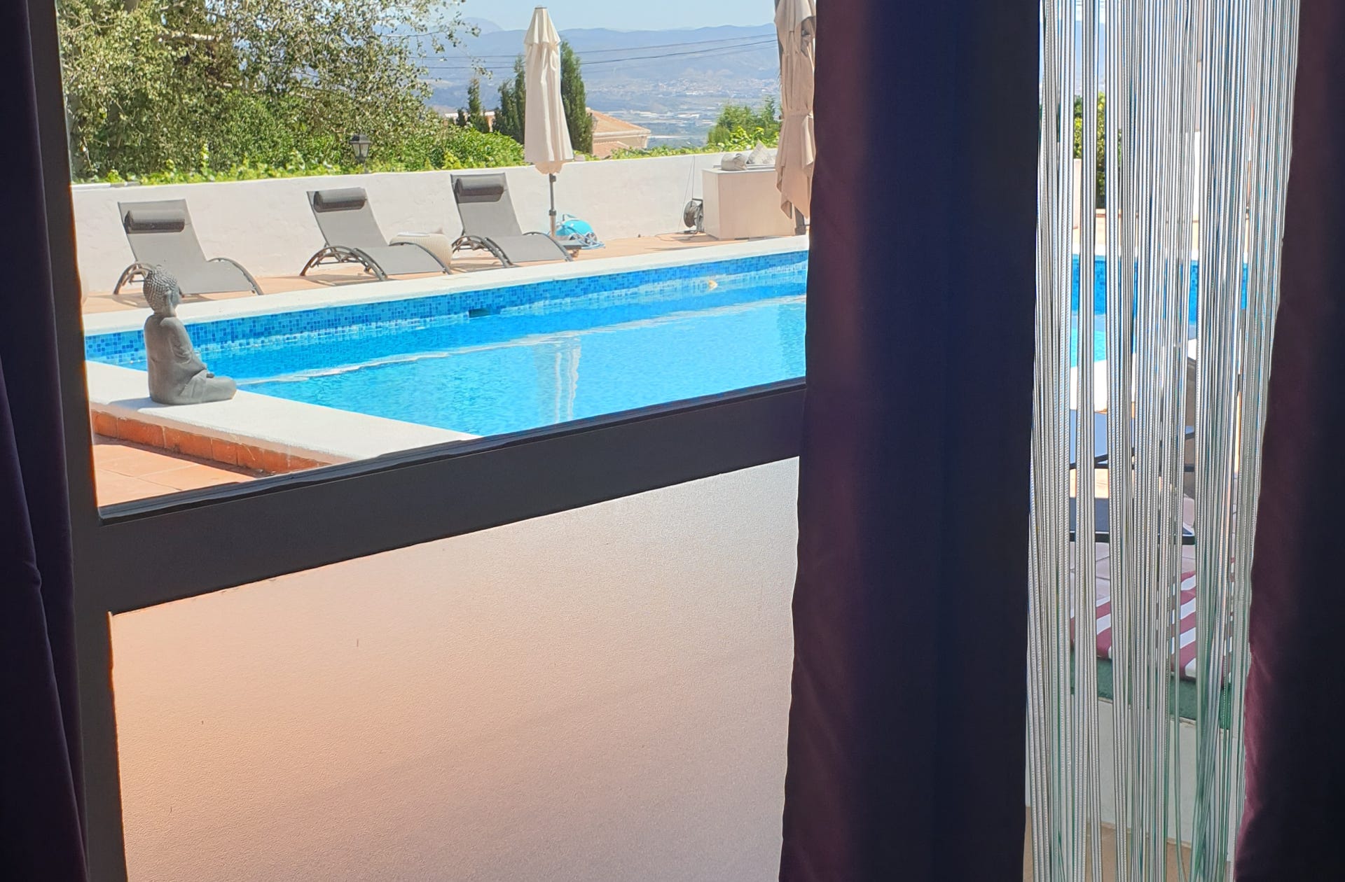 Foto, uitzicht op zwembad